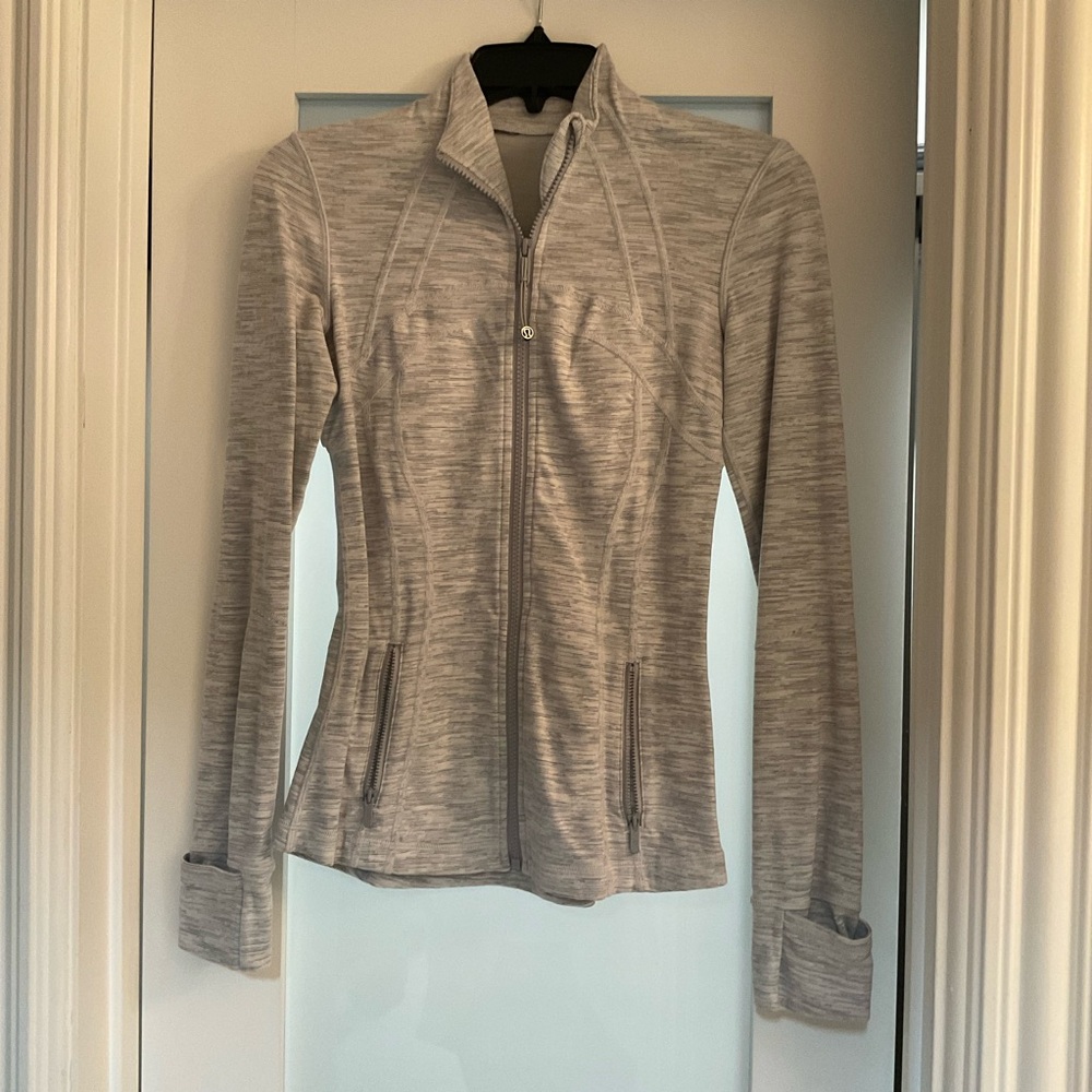 Lululemon Define jacket light grey size 4